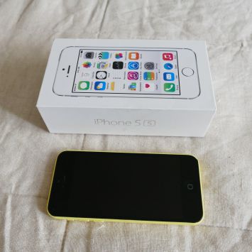 iPhone 5C Libre (Amarillo)