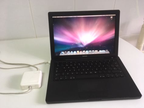 MacBook Core 2 Duo negro
