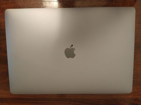 vender-mac-macbook-pro-apple-segunda-mano-20240415224435-1
