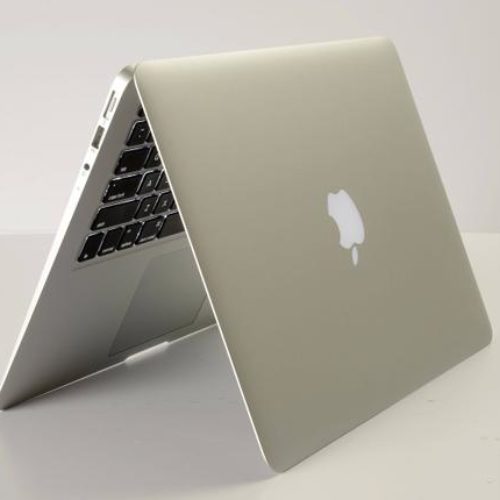 El Macbook Air esta de cumpleaños