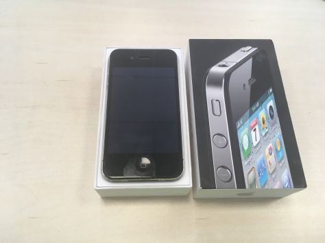 IPHONE 4 LIBRE EN PERFECTO USO