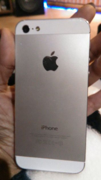 2017/vender-iphone-iphone-5-apple-segunda-mano-20171102011326-13