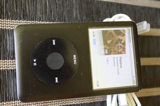 2017/vender-ipod-ipod-classic-apple-segunda-mano-1712520171025122632-11