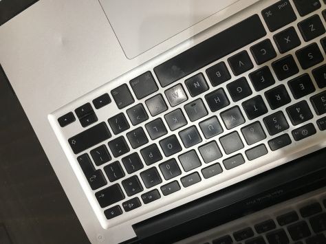 2017/vender-mac-macbook-pro-apple-segunda-mano-20171103162352-15