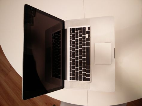 2017/vender-mac-macbook-pro-apple-segunda-mano-20171127204723-11