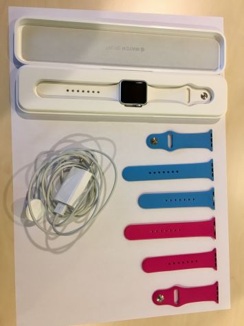 APPLE WATCH WHITE SPORT