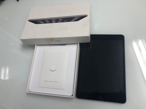 IPAD MINI 16GB WIFI COMO NUEVO A ESTRENAR CON EMBALAJE ORIGINAL