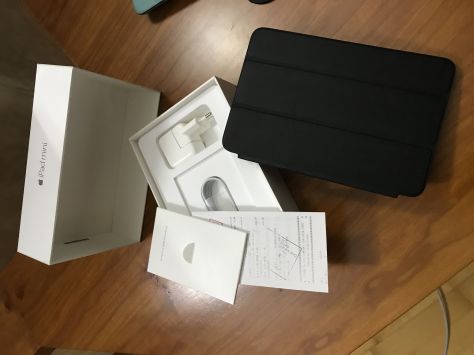 iPad Mini 3 16GB + iPad Mini 16GB Regalo