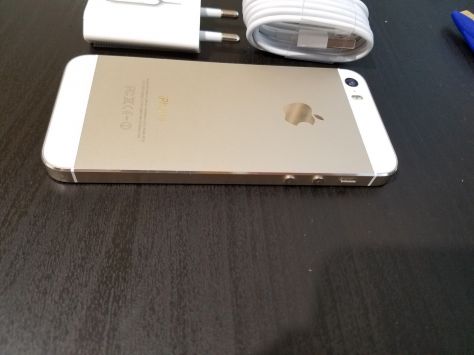 2018/vender-iphone-iphone-5s-apple-segunda-mano-1690120180122031438-12