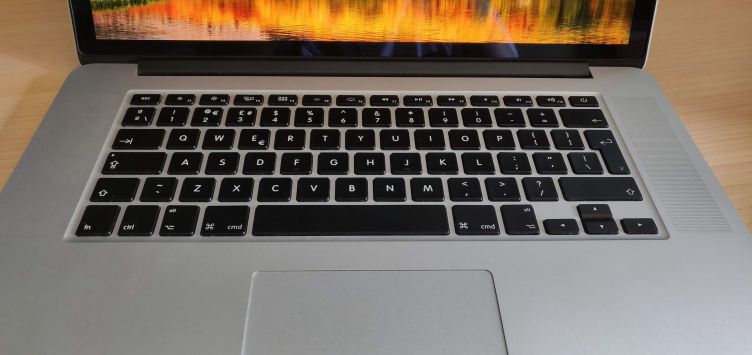 2018/vender-mac-macbook-pro-apple-segunda-mano-20180907085342-11