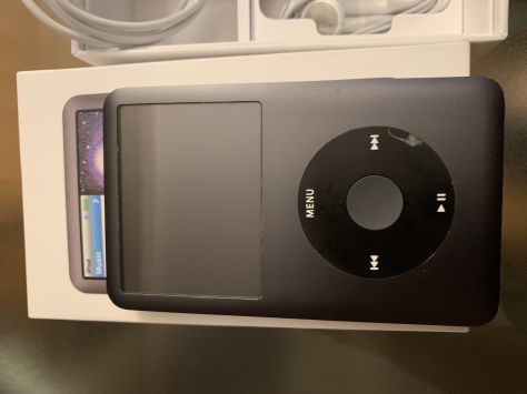 2018/vender-music-ipod-classic-apple-segunda-mano-20181208214532-12