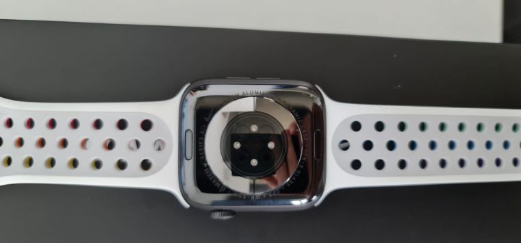 vender-apple-watch-apple-watch-series-6-nike-hermes-apple-segunda-mano-19381906020210328145150-12