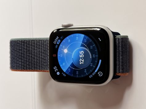 Apple Watch Series 6 - Apple