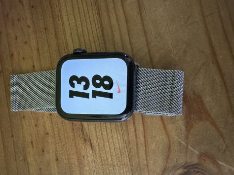 Apple Watch Series 6, 44mm Nike
