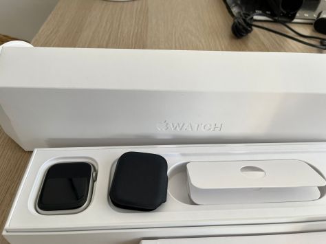 vender-apple-watch-apple-watch-series-8-apple-segunda-mano-20240522101956-12