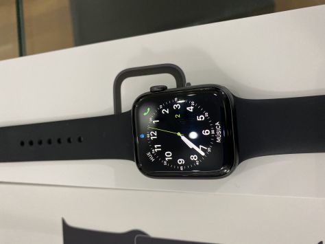 vender-apple-watch-watch-series-4-apple-segunda-mano-13320191202185508-1