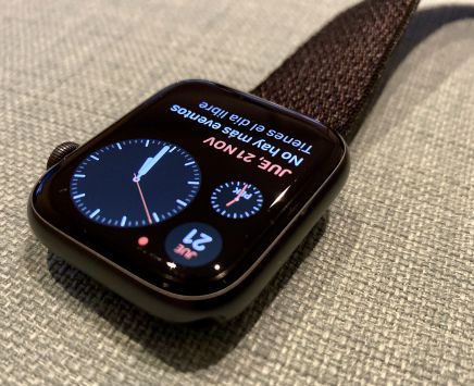 apple watch series 4 bluetooth range