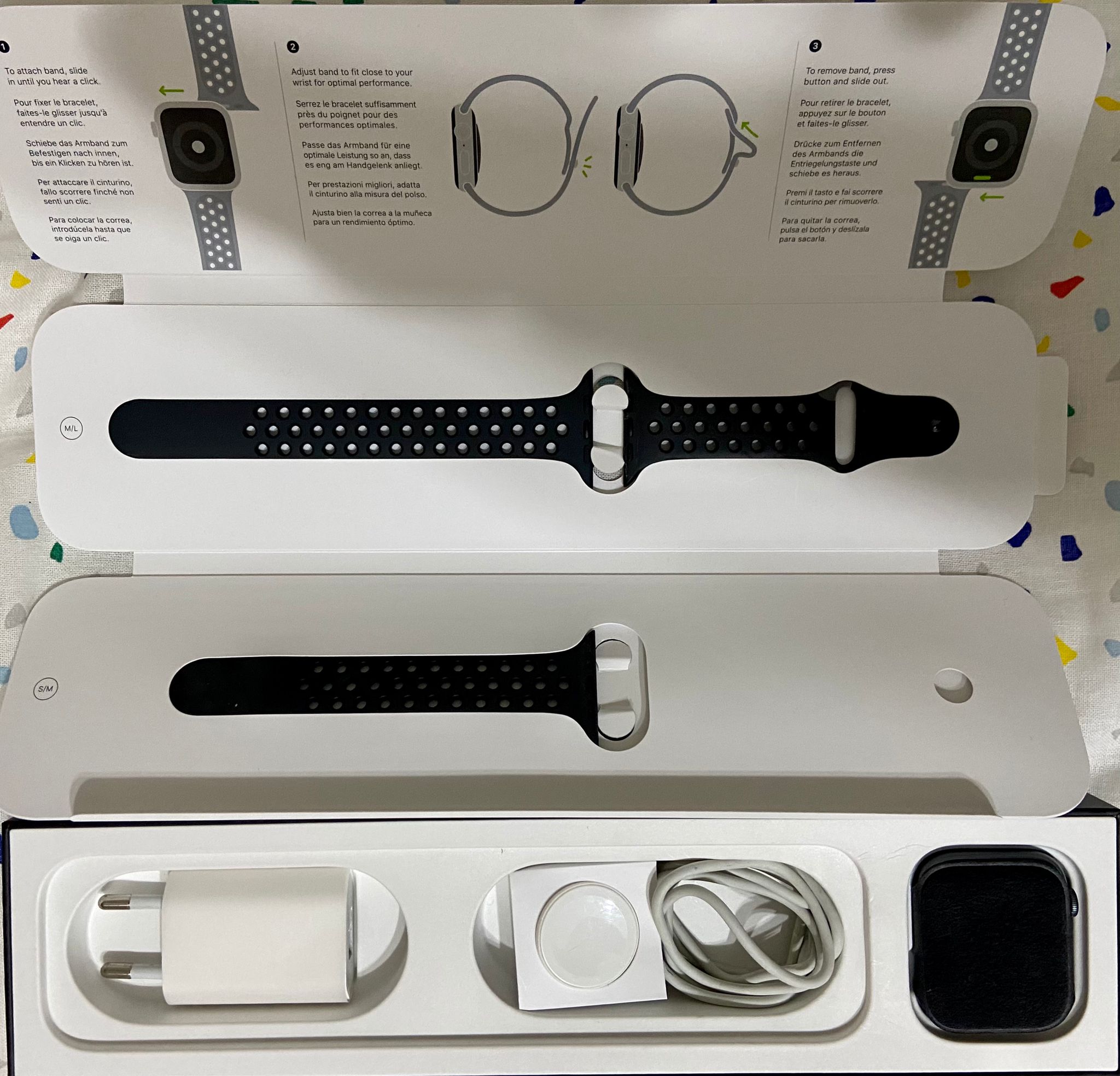 apple watch 4 space grey aluminum