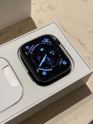 Apple watch series 5 online segunda mano
