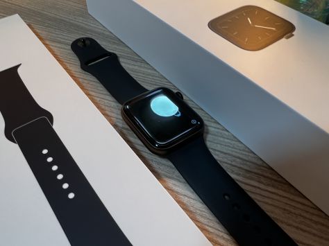 Apple Watch Series 5 44mm Wifi+Cellular Como nuevo