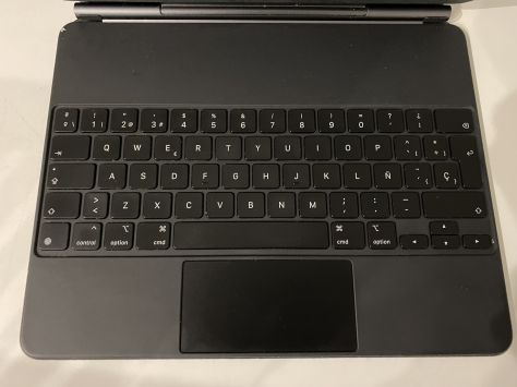 Magic Keyboard 12.9”