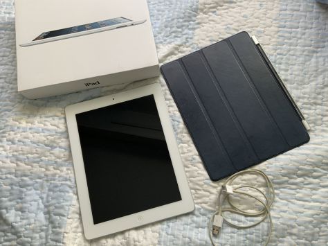iPad 3 wifi + Smart Cover 