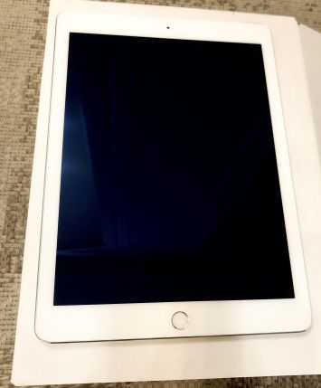 MRW28//Ipad Air 2