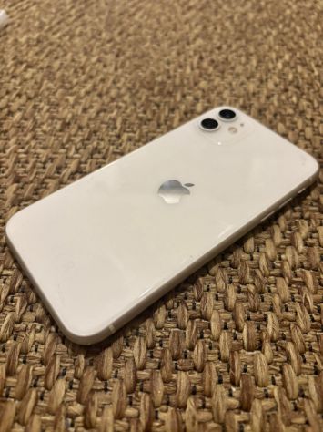 vender-iphone-iphone-11-apple-segunda-mano-1820120251130084611-11
