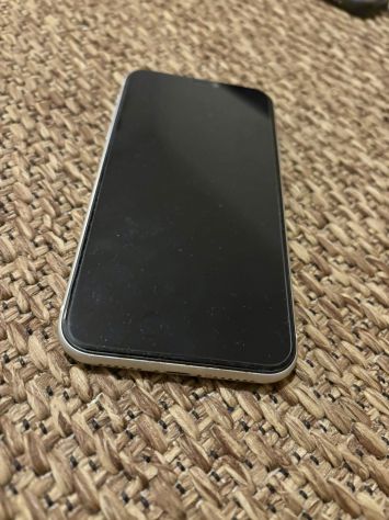 vender-iphone-iphone-11-apple-segunda-mano-1820120251130084611-12