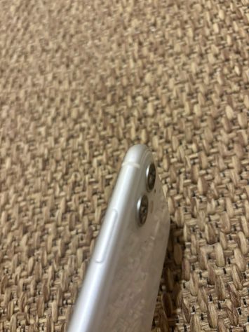 vender-iphone-iphone-11-apple-segunda-mano-1820120251130084611-13