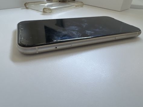 vender-iphone-iphone-11-apple-segunda-mano-20240530104045-13