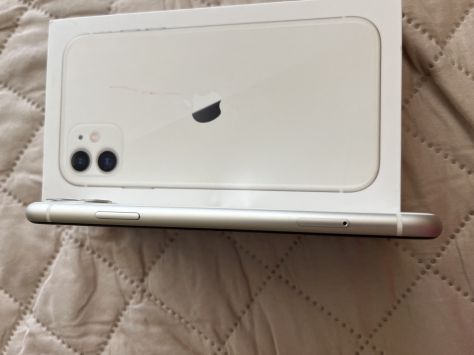vender-iphone-iphone-11-apple-segunda-mano-20251006221022-1