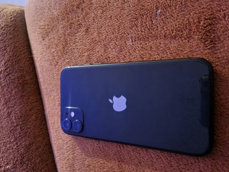 vender-iphone-iphone-11-apple-segunda-mano-20251203181927-11