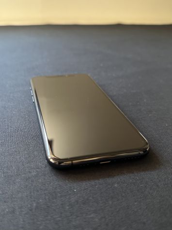 iPhone 11 Pro - 64GB - Gris espacial