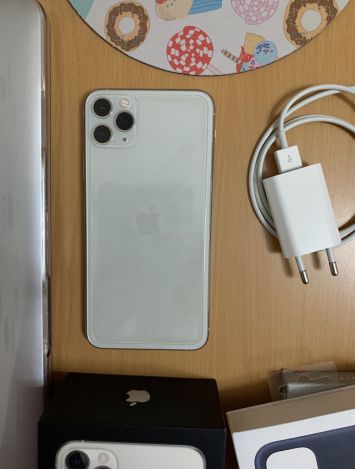 vender-iphone-iphone-11-pro-max-apple-segunda-mano-19383478820260428145028-13