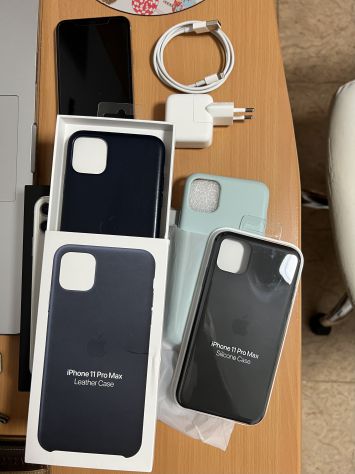 vender-iphone-iphone-11-pro-max-apple-segunda-mano-19383478820260919230747-13