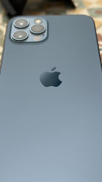 vender-iphone-iphone-12-pro-y-iphone-12-pro-max-apple-segunda-mano-20250308173200-13