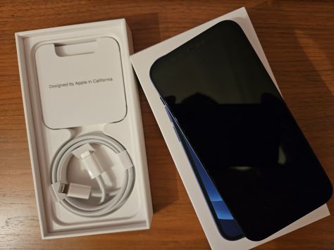 vender-iphone-iphone-12-y-iphone-12-mini-apple-segunda-mano-20230526195200-1