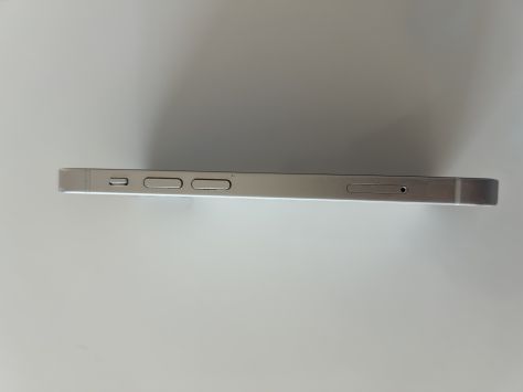 vender-iphone-iphone-12-y-iphone-12-mini-apple-segunda-mano-20250805224304-14