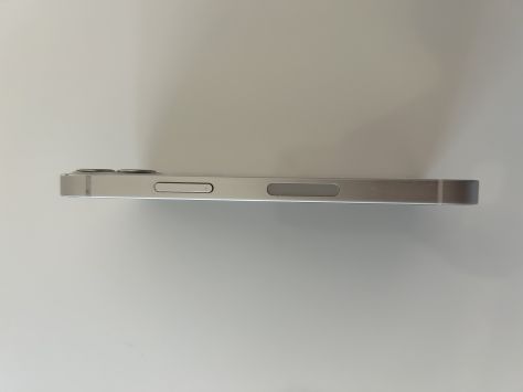 vender-iphone-iphone-12-y-iphone-12-mini-apple-segunda-mano-20250805224304-15