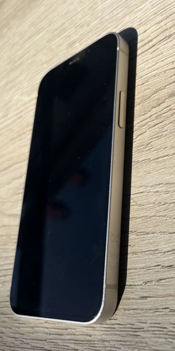 vender-iphone-iphone-12-y-iphone-12-mini-apple-segunda-mano-20260416144540-12