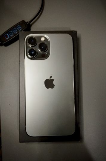 vender-iphone-iphone-13-pro-y-iphone-13-pro-max-apple-segunda-mano-20230917203035-1