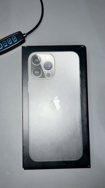 vender-iphone-iphone-13-pro-y-iphone-13-pro-max-apple-segunda-mano-20230917203035-12
