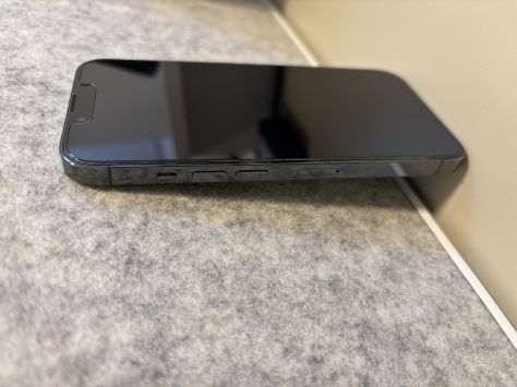 vender-iphone-iphone-13-pro-y-iphone-13-pro-max-apple-segunda-mano-20250517072040-12