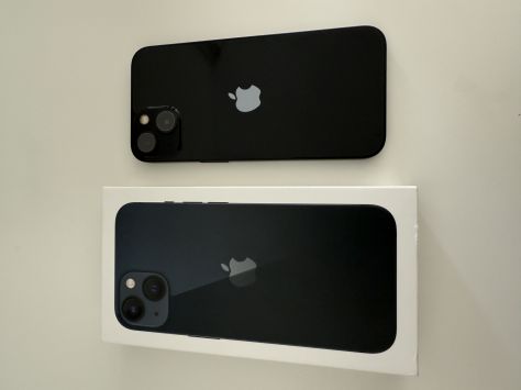 vender-iphone-iphone-13-y-iphone-13-mini-apple-segunda-mano-654520250329152408-51