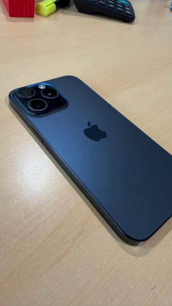 vender-iphone-iphone-15-pro-y-iphone-15-pro-max-apple-segunda-mano-1485620260309192556-6