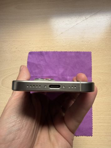 vender-iphone-iphone-15-pro-y-iphone-15-pro-max-apple-segunda-mano-1557120260323193218-13