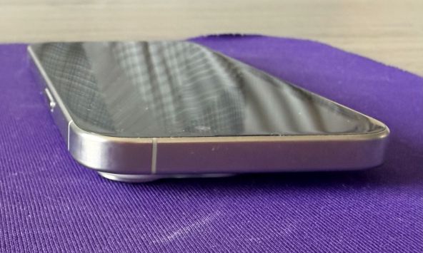 vender-iphone-iphone-15-pro-y-iphone-15-pro-max-apple-segunda-mano-19381714520260608090044-13