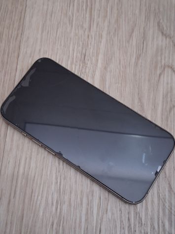 vender-iphone-iphone-15-pro-y-iphone-15-pro-max-apple-segunda-mano-19382945420260203121428-13