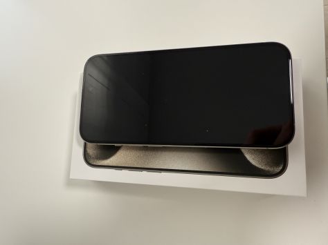 vender-iphone-iphone-15-pro-y-iphone-15-pro-max-apple-segunda-mano-19383023420250401132144-12